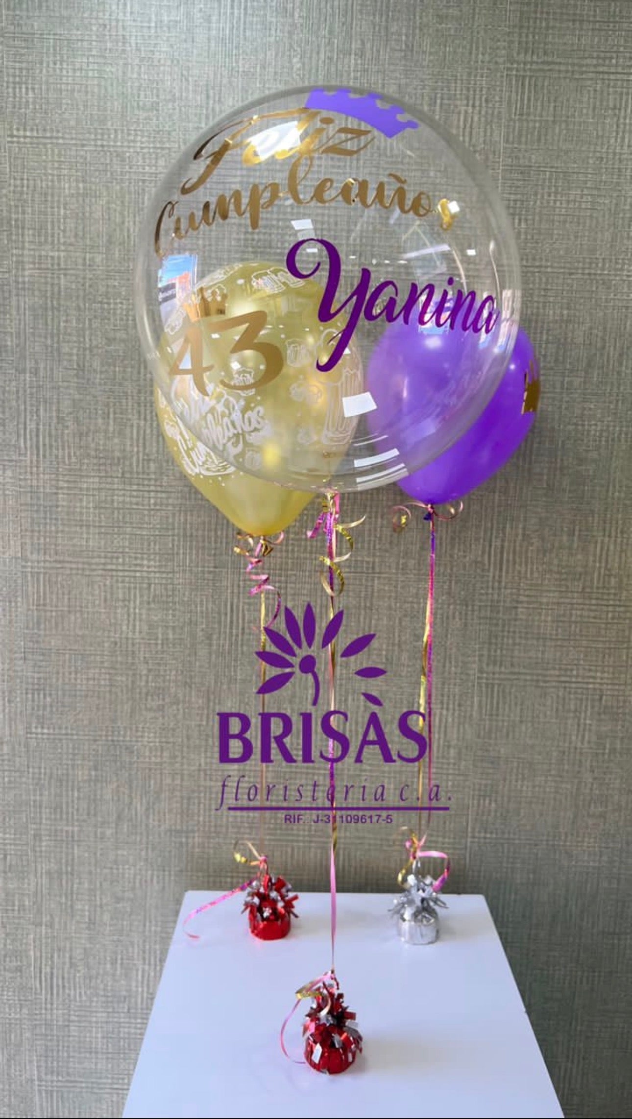 Bouquet con 3 globos con helio