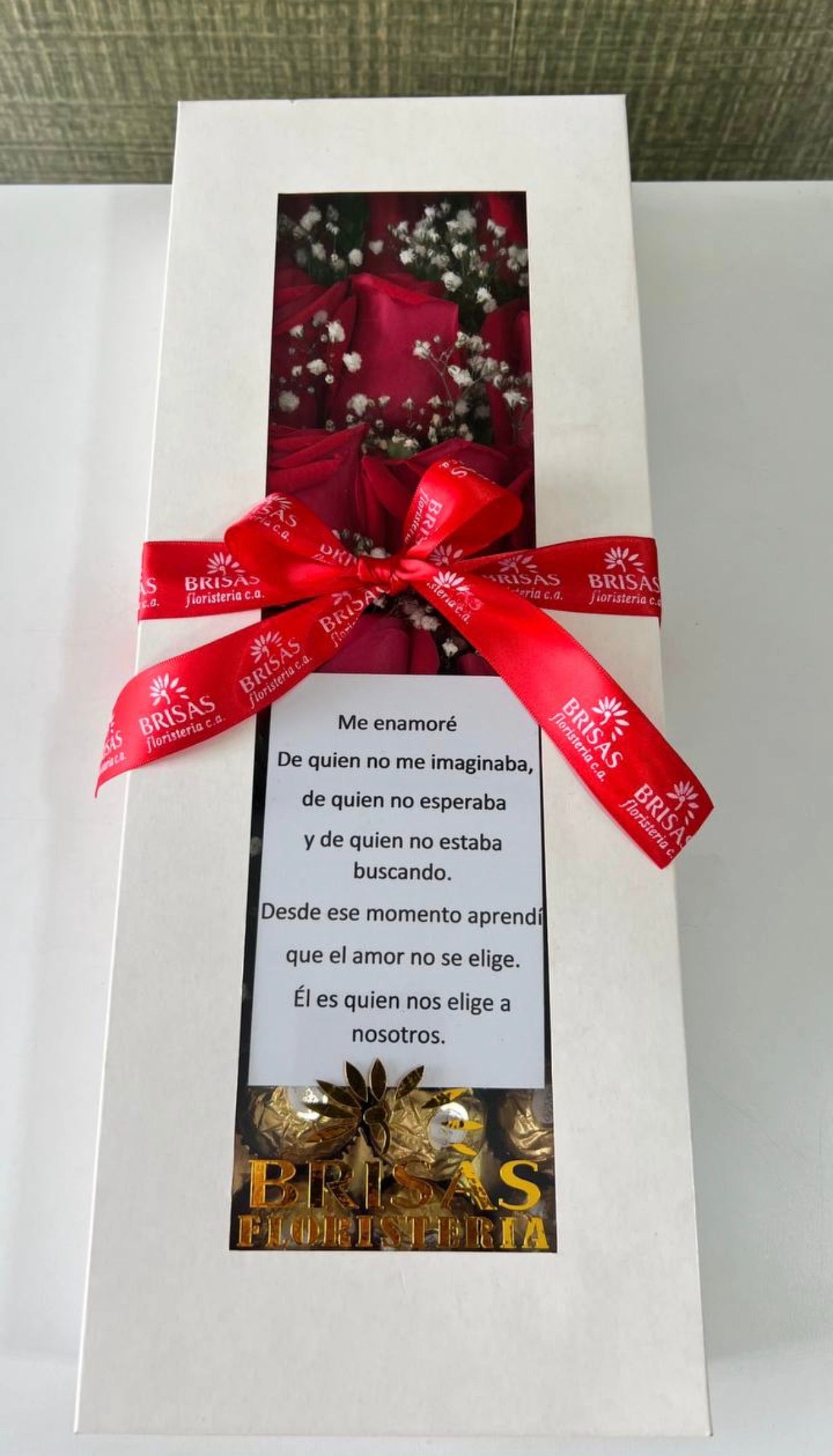 Box con rosas y ferreros